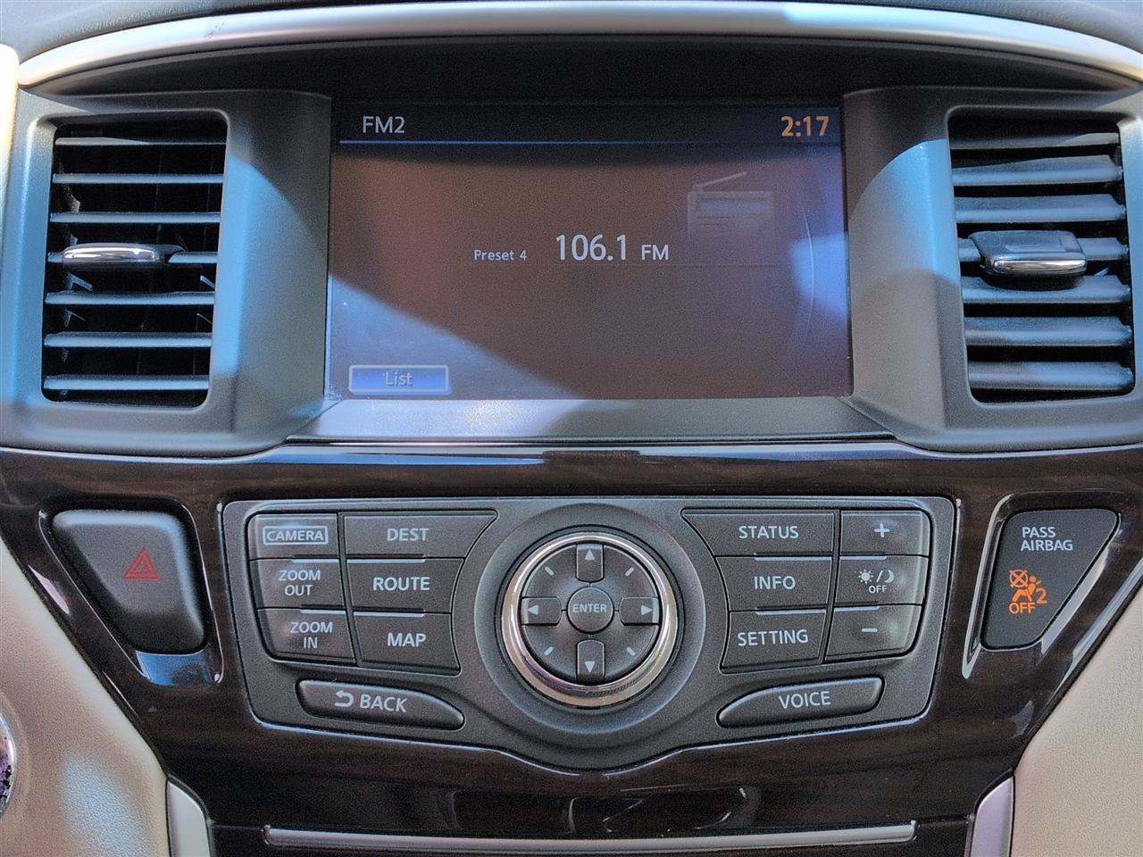 Used 2016 Nissan Pathfinder Platinum FWD image 23
