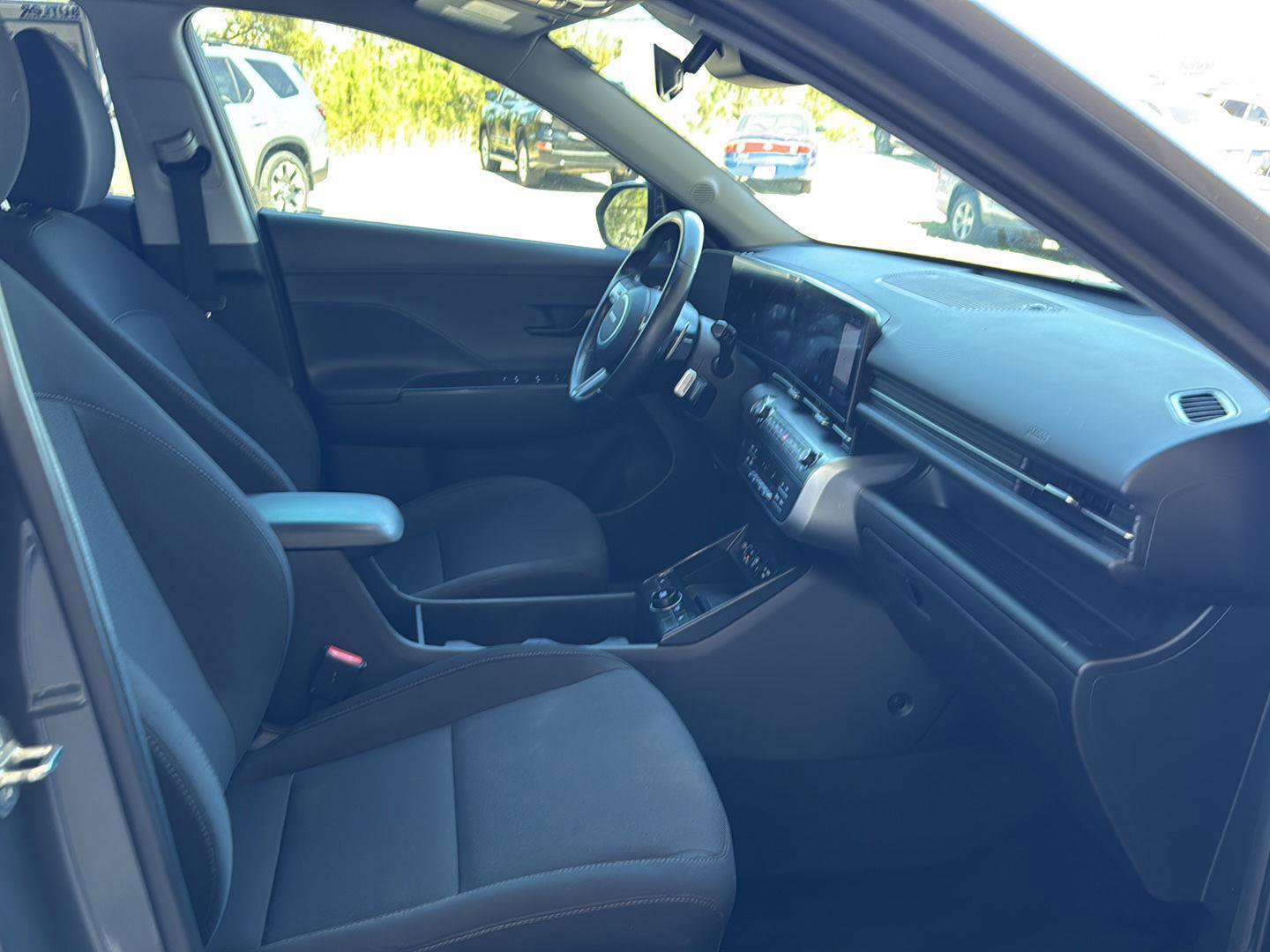 Used 2024 Hyundai Kona SEL w/ Convenience Package image 10