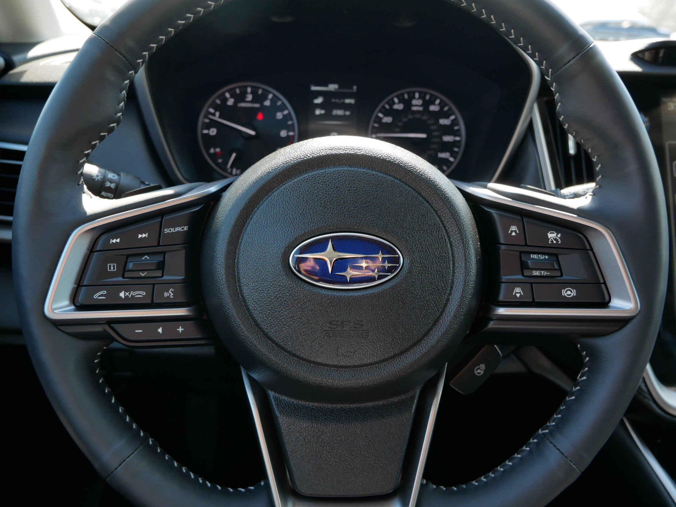 Used 2025 Subaru Outback Touring XT w/ Popular Package #2 image 25