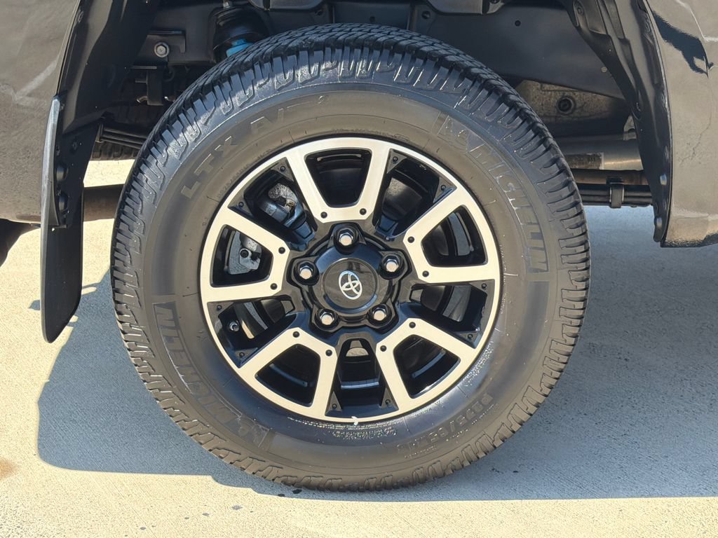 Used 2021 Toyota Tundra SR5 w/ TRD Off-Road Package AWD/4WD image 8