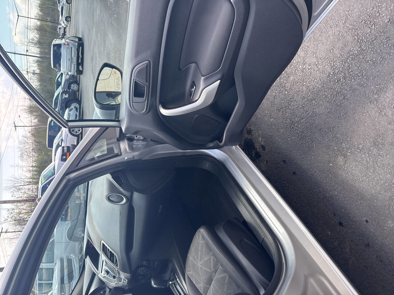 Used 2012 Ford Fiesta SE image 9