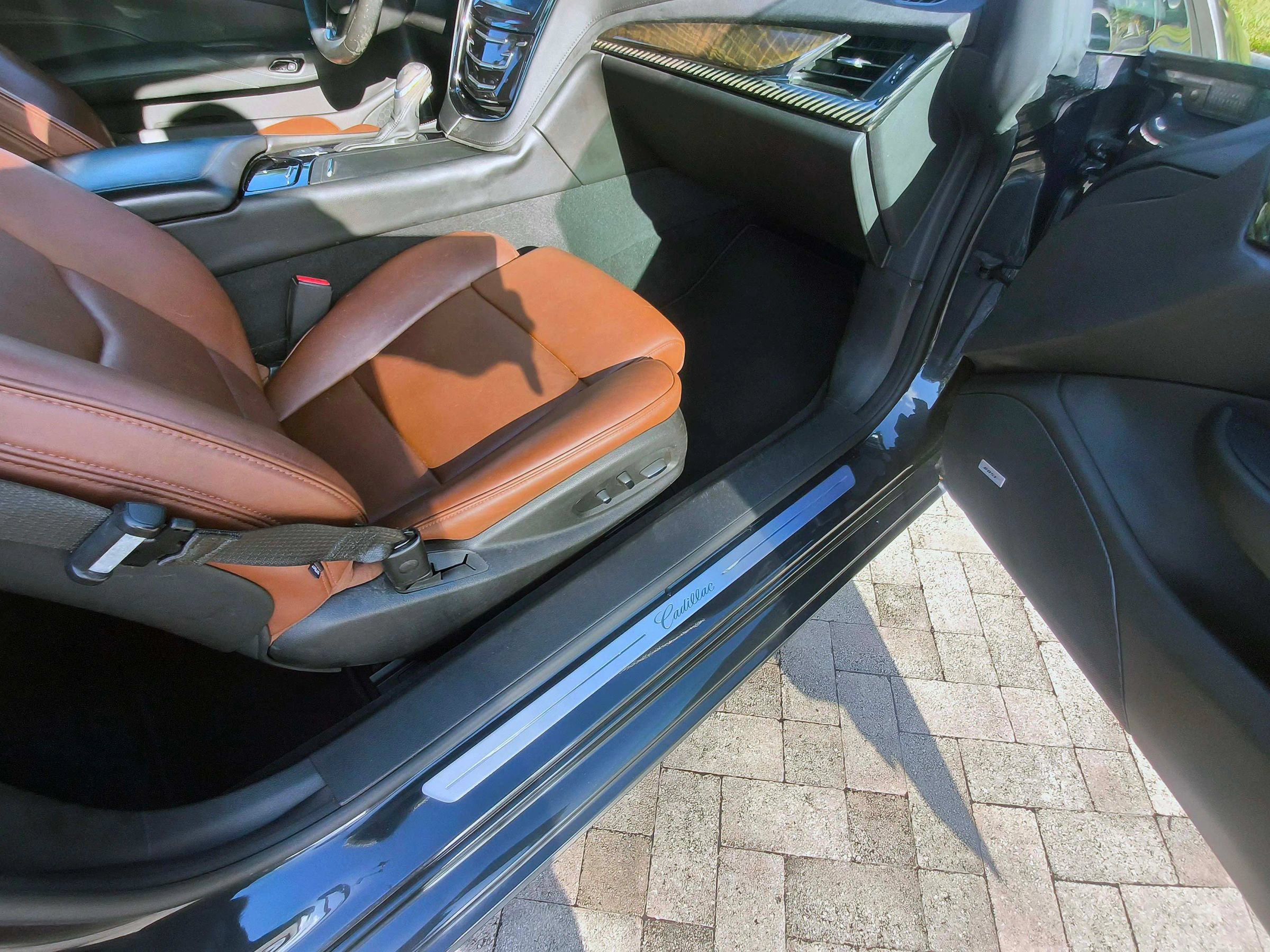 Used 2016 Cadillac ELR FWD image 29
