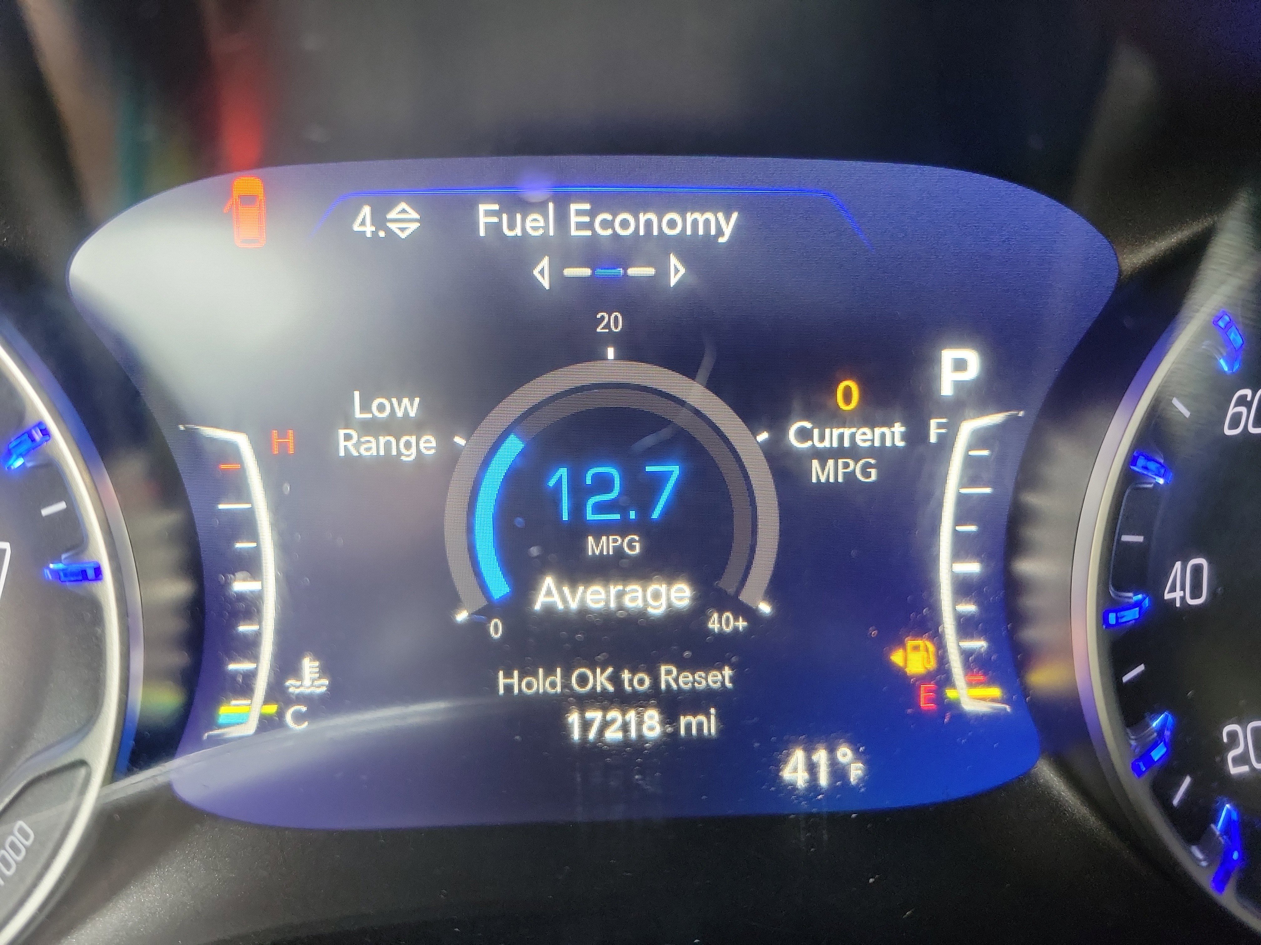 Used 2025 Chrysler Pacifica Limited image 19