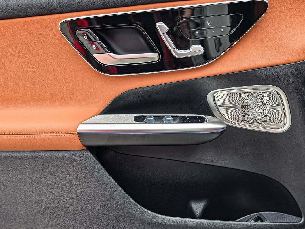 New 2026 Mercedes-Benz GLC 300 4MATIC image 13