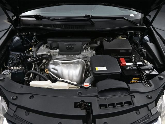 Used 2016 Toyota Camry LE image 42