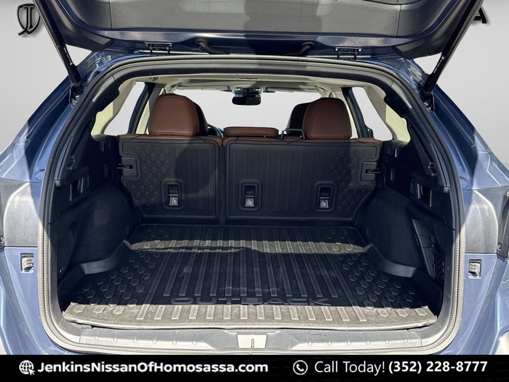 Used 2025 Subaru Outback Touring XT image 21