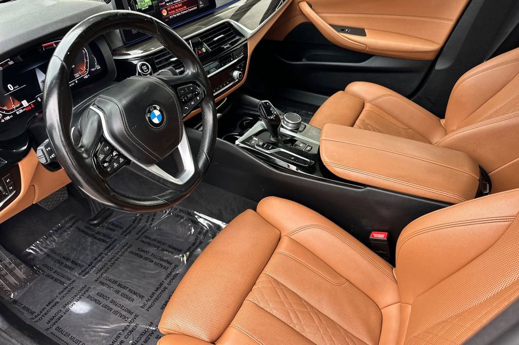 Used 2022 BMW 530i RWD image 9