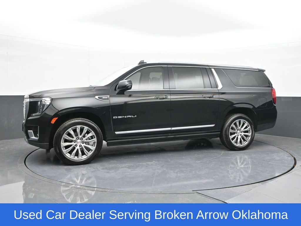 Used 2021 GMC Yukon XL Denali w/ Denali Premium Package RWD image 6