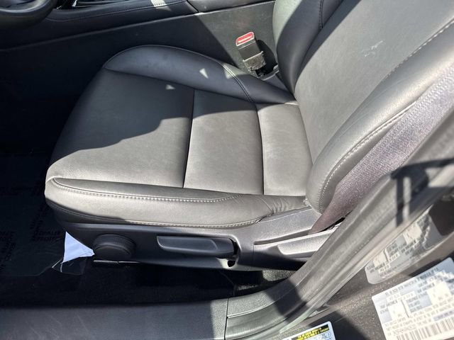 Used 2024 MAZDA MAZDA3 s image 13