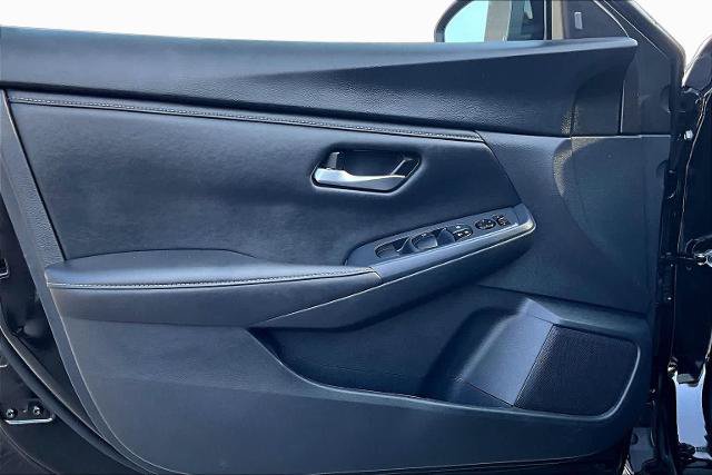 Certified 2025 Nissan Sentra SV FWD image 21
