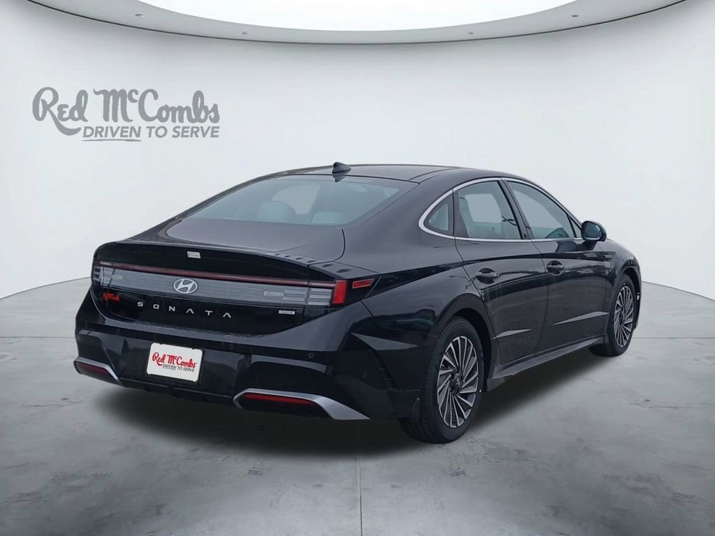 New 2025 Hyundai Sonata Limited FWD image 5