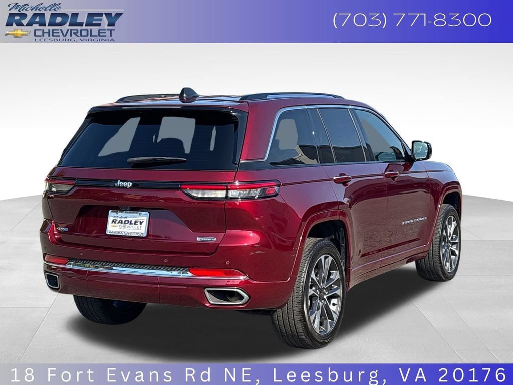 Used 2023 Jeep Grand Cherokee Overland AWD/4WD image 6