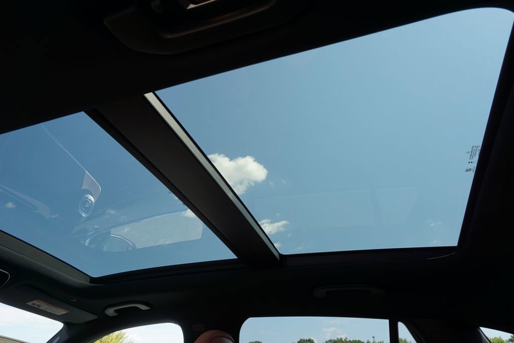 New 2026 Mercedes-Benz GLC 300 4MATIC image 36