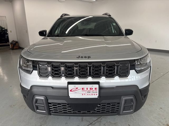 New 2026 Jeep Cherokee Laredo AWD/4WD image 2