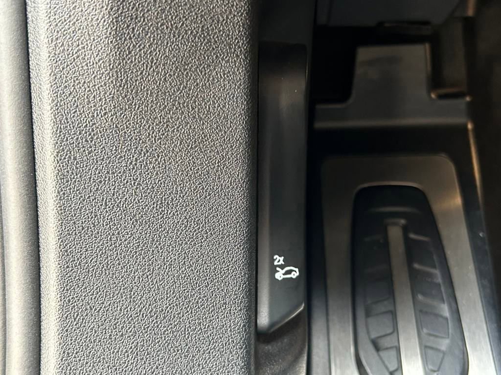 Used 2021 BMW X5 M w/ Executive Package image 74