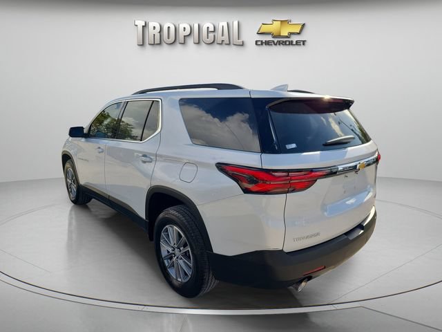 Used 2023 Chevrolet Traverse LT FWD image 3