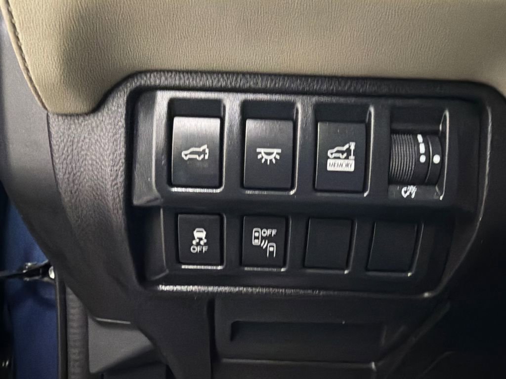 Used 2020 Subaru Ascent Touring w/ Popular Package #2A image 35