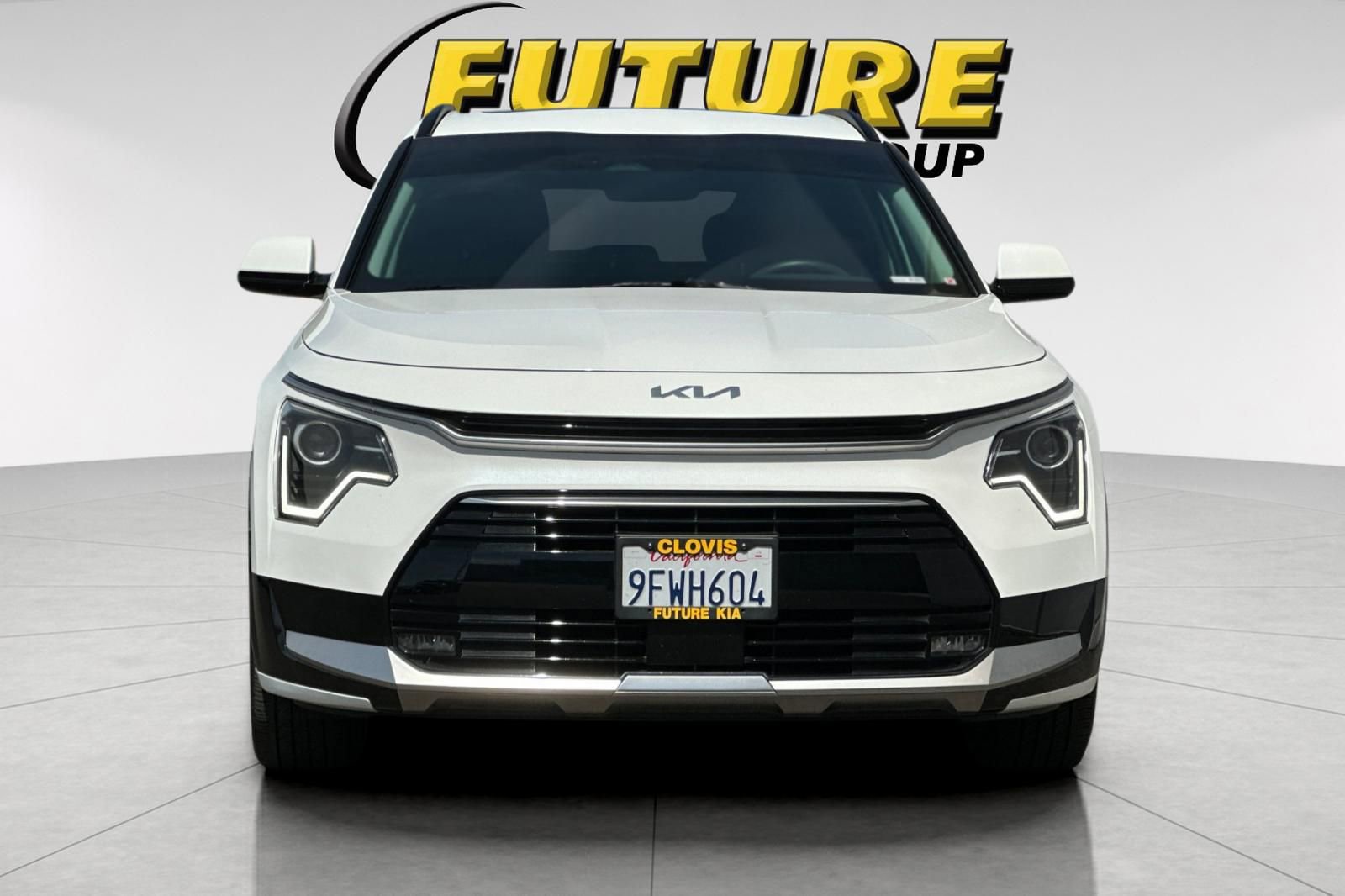 Certified 2023 Kia Niro EX Touring FWD image 9