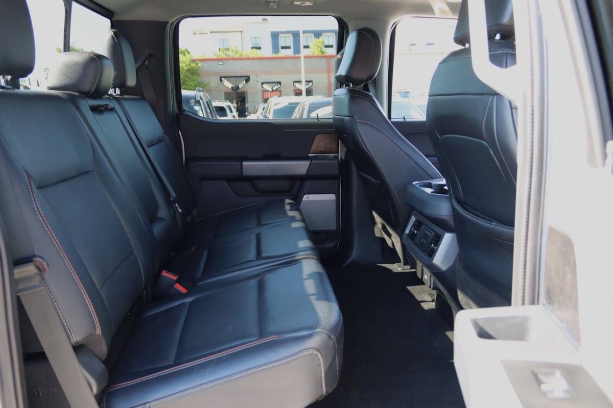 Used 2023 Ford F350 Lariat w/ Lariat Ultimate Package AWD/4WD image 58