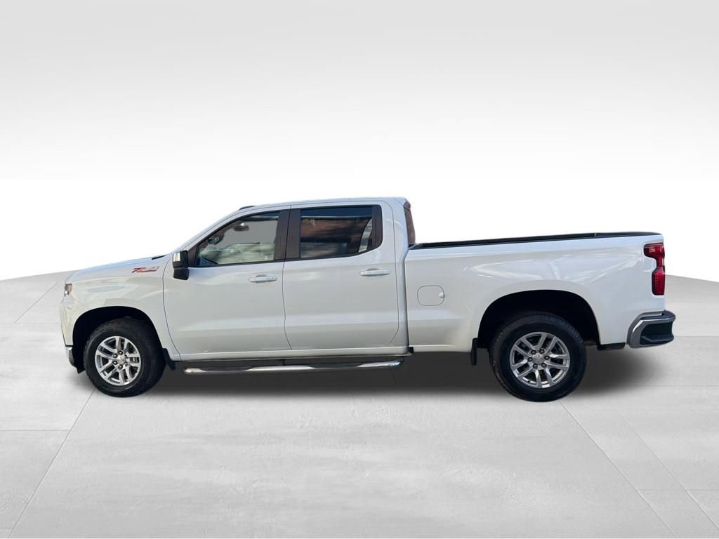 Used 2022 Chevrolet Silverado 1500 LT image 2