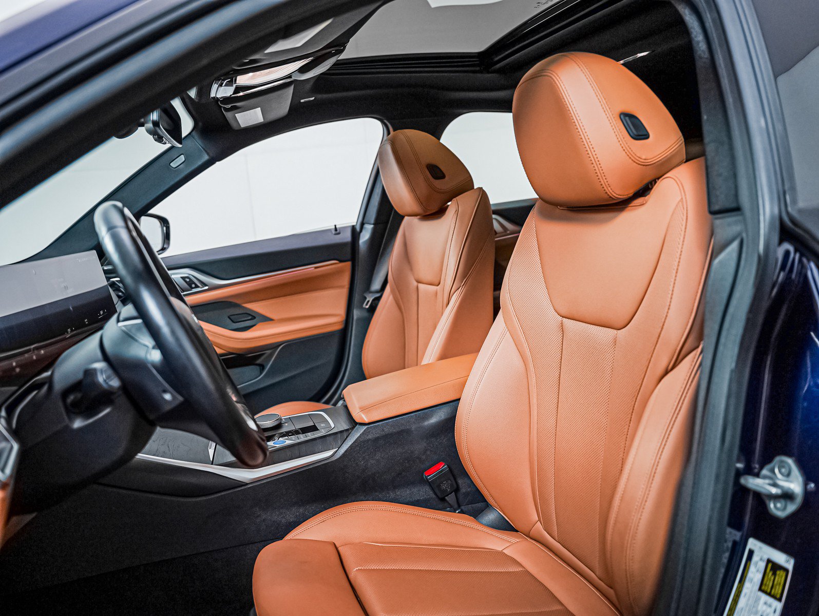 Used 2023 BMW i4 eDrive35 w/ Premium Package RWD image 10