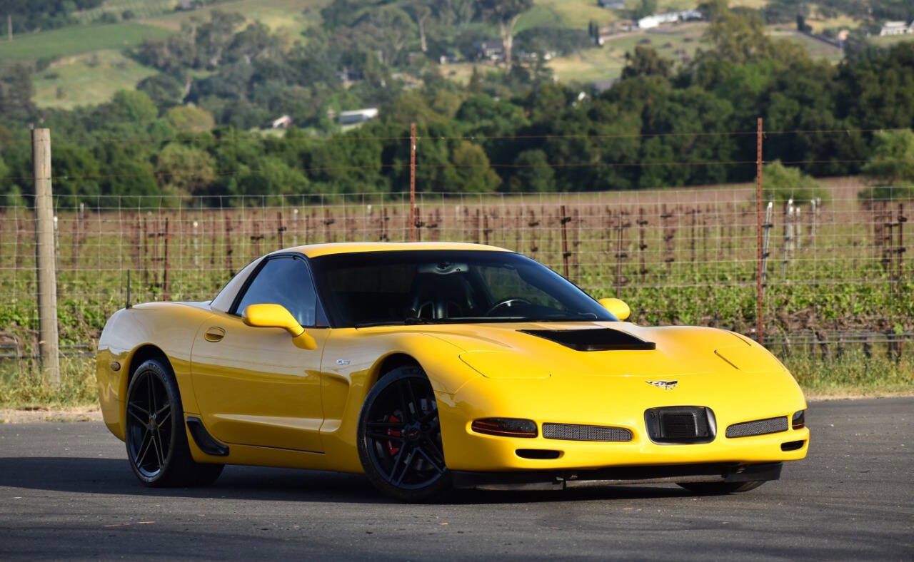 Used 2003 Chevrolet Corvette Z06 w/ Memory Package, 3 Drivers RWD image 1
