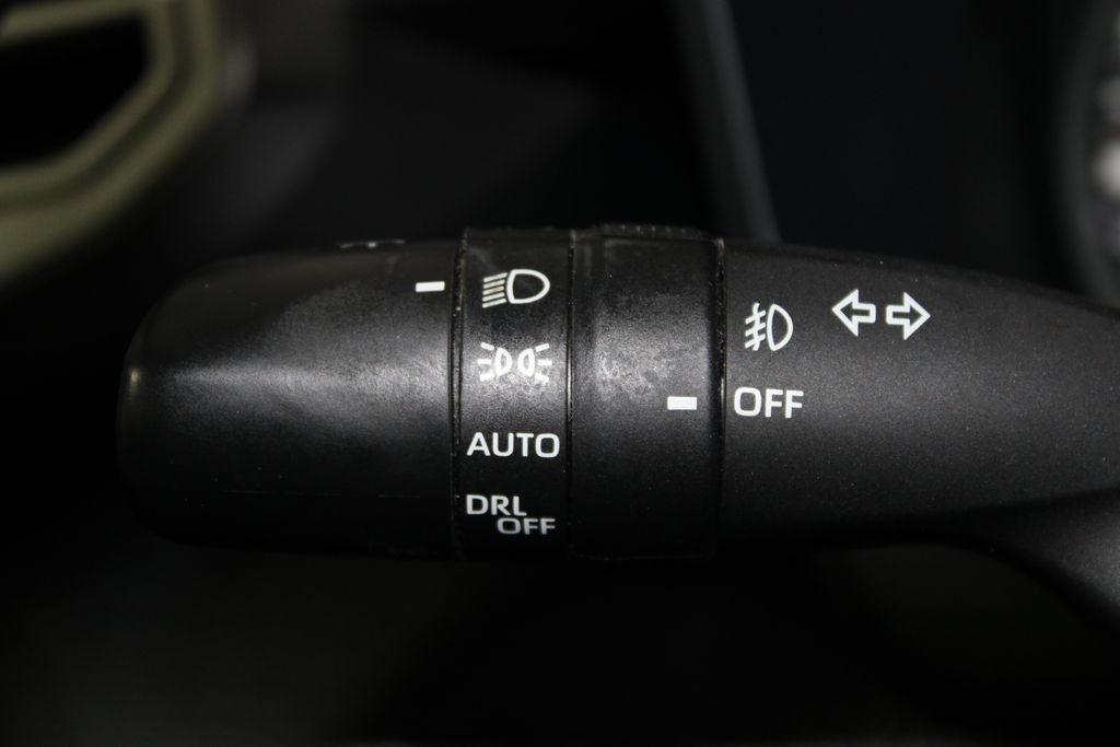 Used 2022 Toyota Tundra SR5 w/ TRD Sport Package AWD/4WD image 38