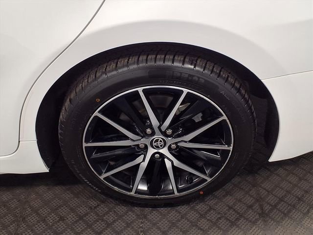 Used 2024 Toyota Camry SE FWD image 25