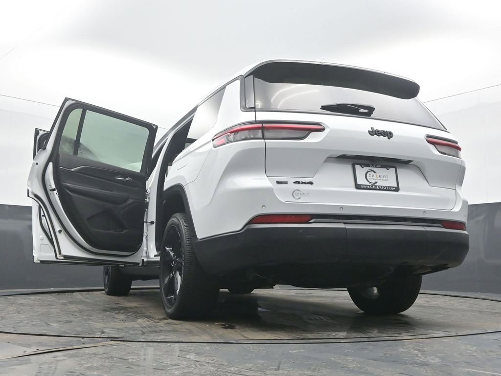 Used 2023 Jeep Grand Cherokee L Altitude image 62
