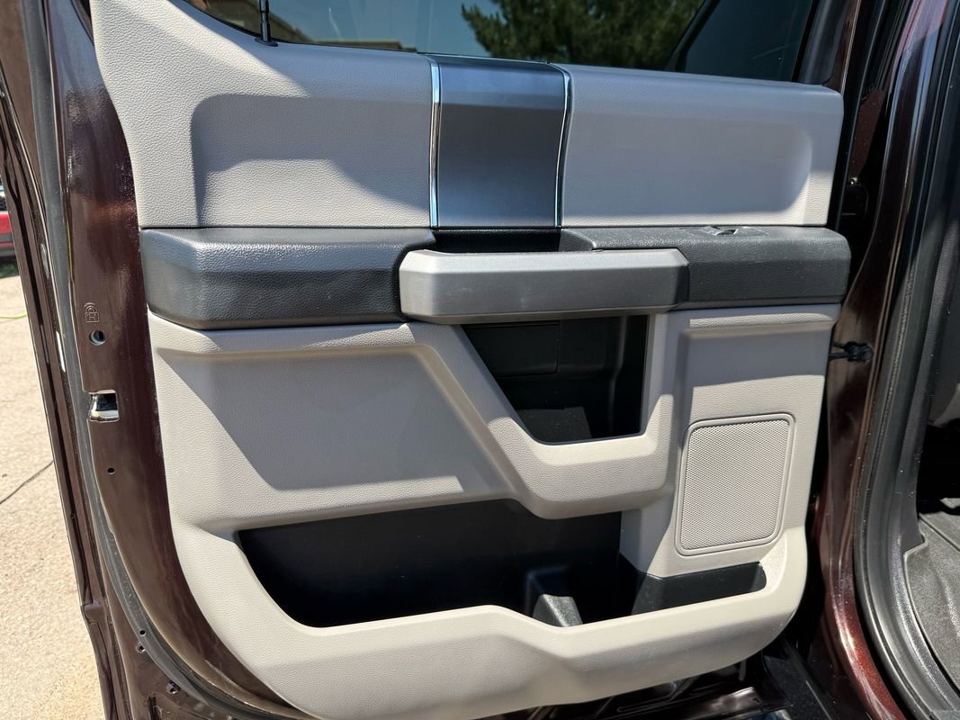 Used 2018 Ford F150 XLT w/ Equipment Group 302A Luxury image 16