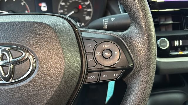 Used 2024 Toyota Corolla LE image 17