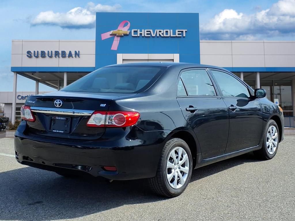 Used 2012 Toyota Corolla LE image 5
