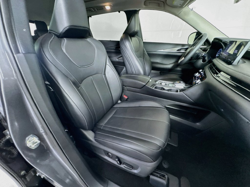 Certified 2024 INFINITI QX60 Luxe FWD image 40