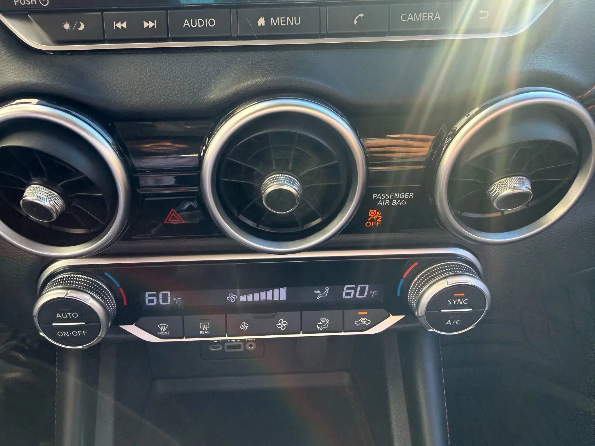 Used 2020 Nissan Sentra SR w/ Trunk Package image 19