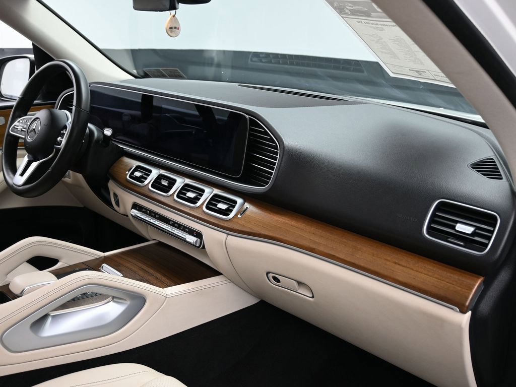Used 2022 Mercedes-Benz GLE 350 w/ Premium Package image 36