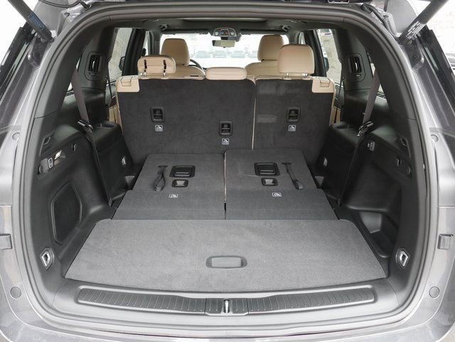 New 2025 Jeep Grand Cherokee L Limited w/ Luxury Tech Group II image 14