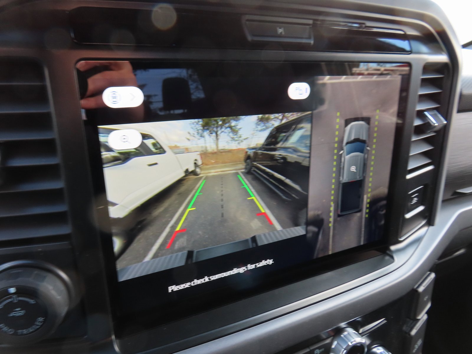 New 2025 Ford F150 XLT w/ Equipment Group 302A MID image 13