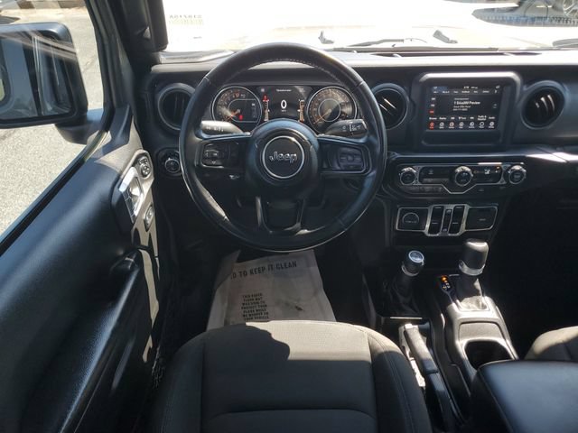 Used 2021 Jeep Gladiator Sport AWD/4WD image 18