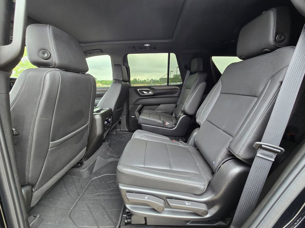 Used 2024 Chevrolet Tahoe Z71 w/ Luxury Package image 14