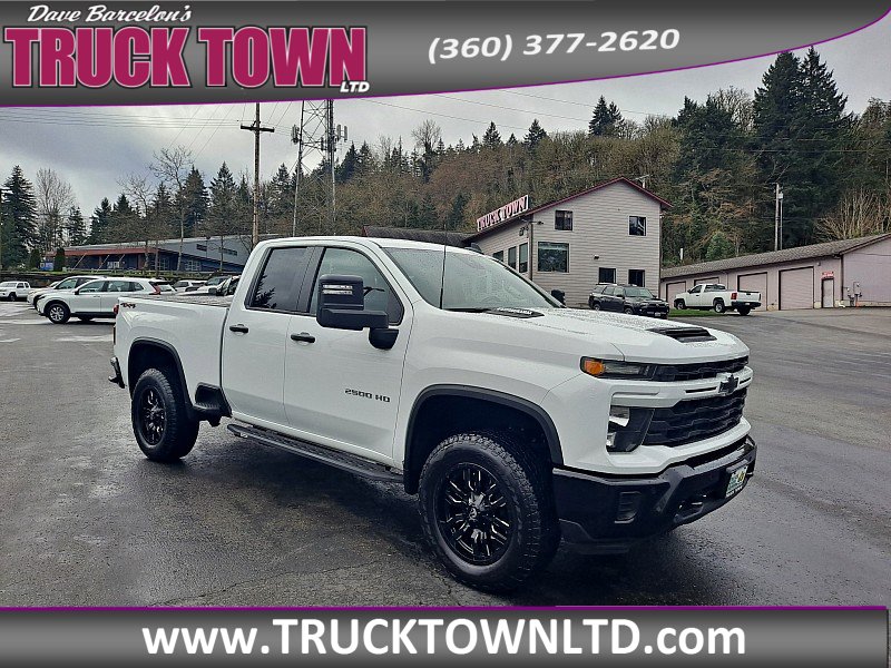 Used 2025 Chevrolet Silverado 2500 Custom w/ Custom Value Package image 1