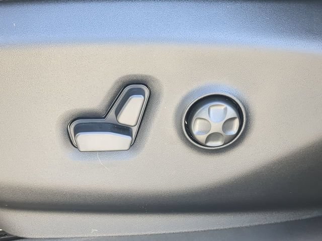 New 2026 Chrysler Pacifica Select FWD image 24