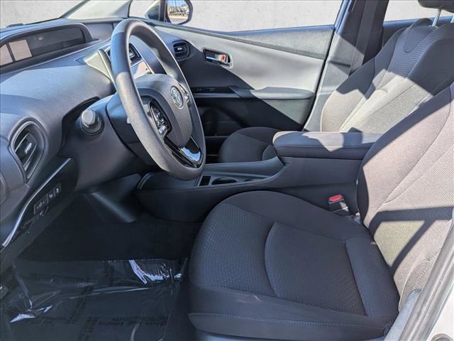 Used 2022 Toyota Prius LE image 14