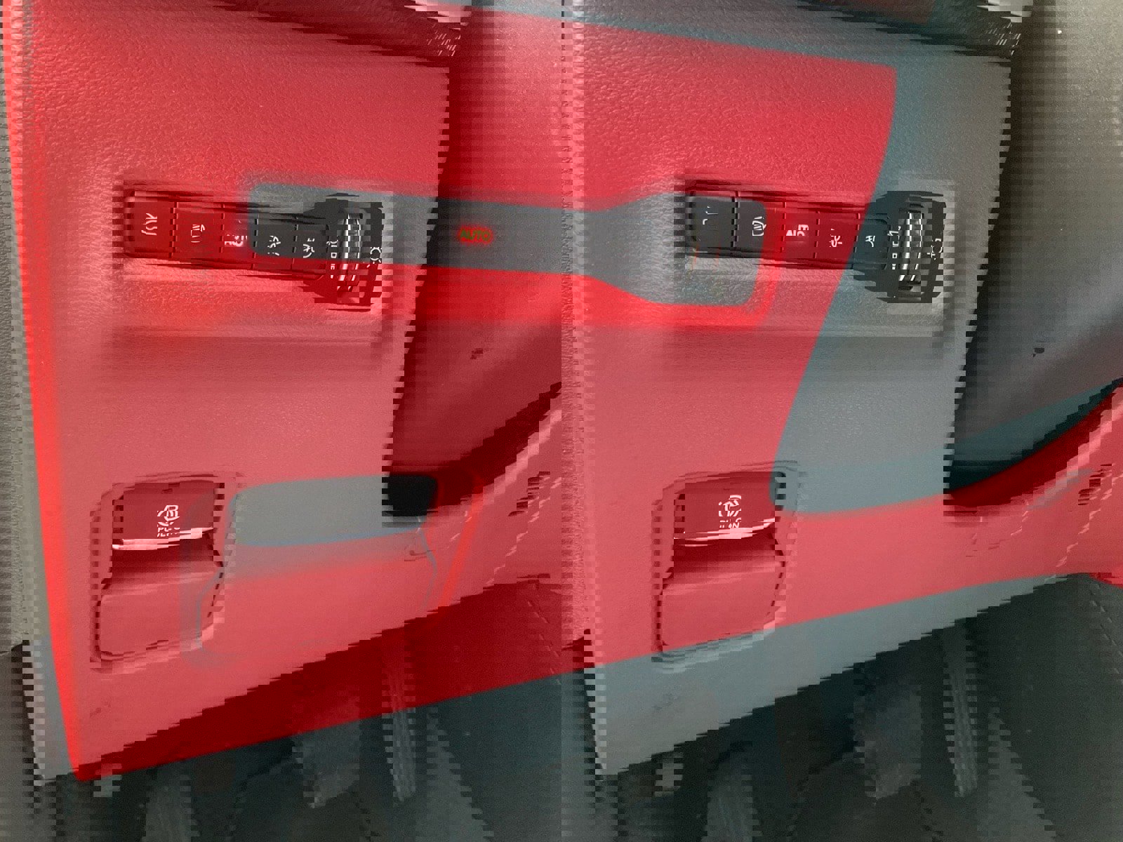 Used 2024 Jeep Wagoneer Launch Edition image 21