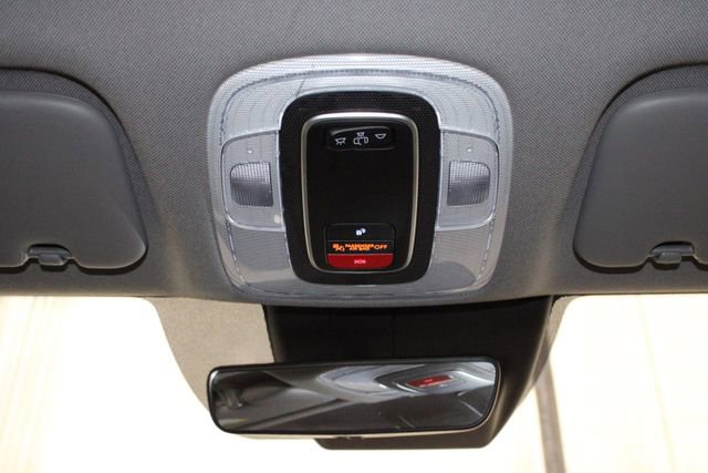 Used 2024 Hyundai Elantra SEL image 21