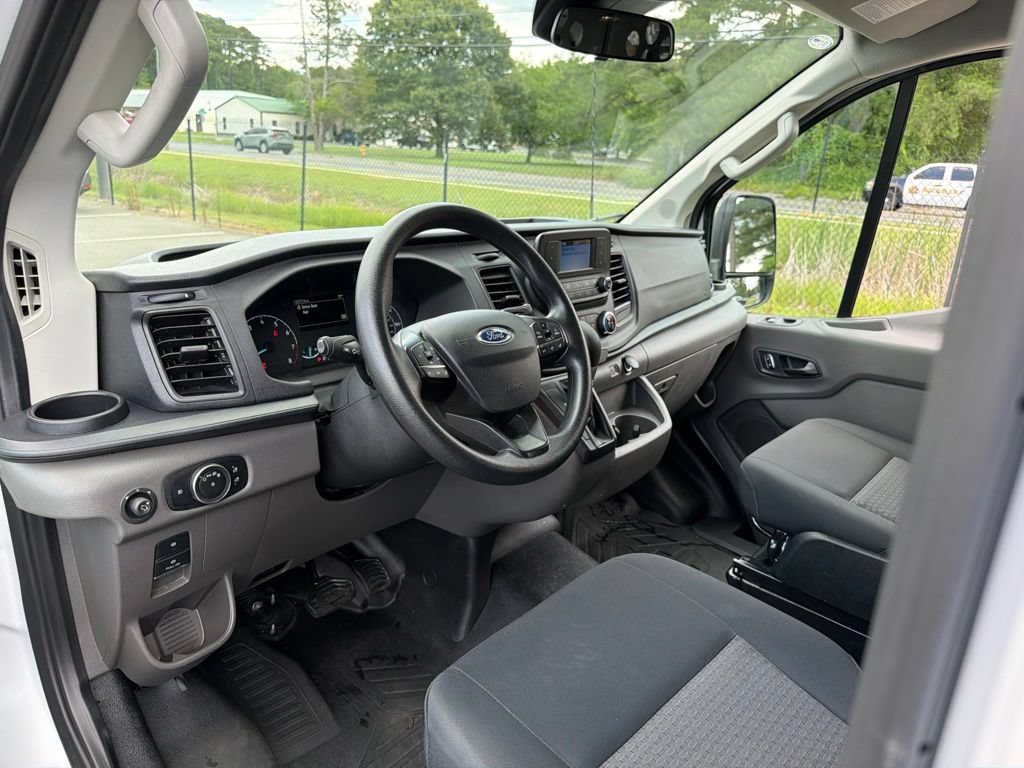 Used 2025 Ford Transit 250 Low Roof w/ Exterior Upgrade Package RWD image 8