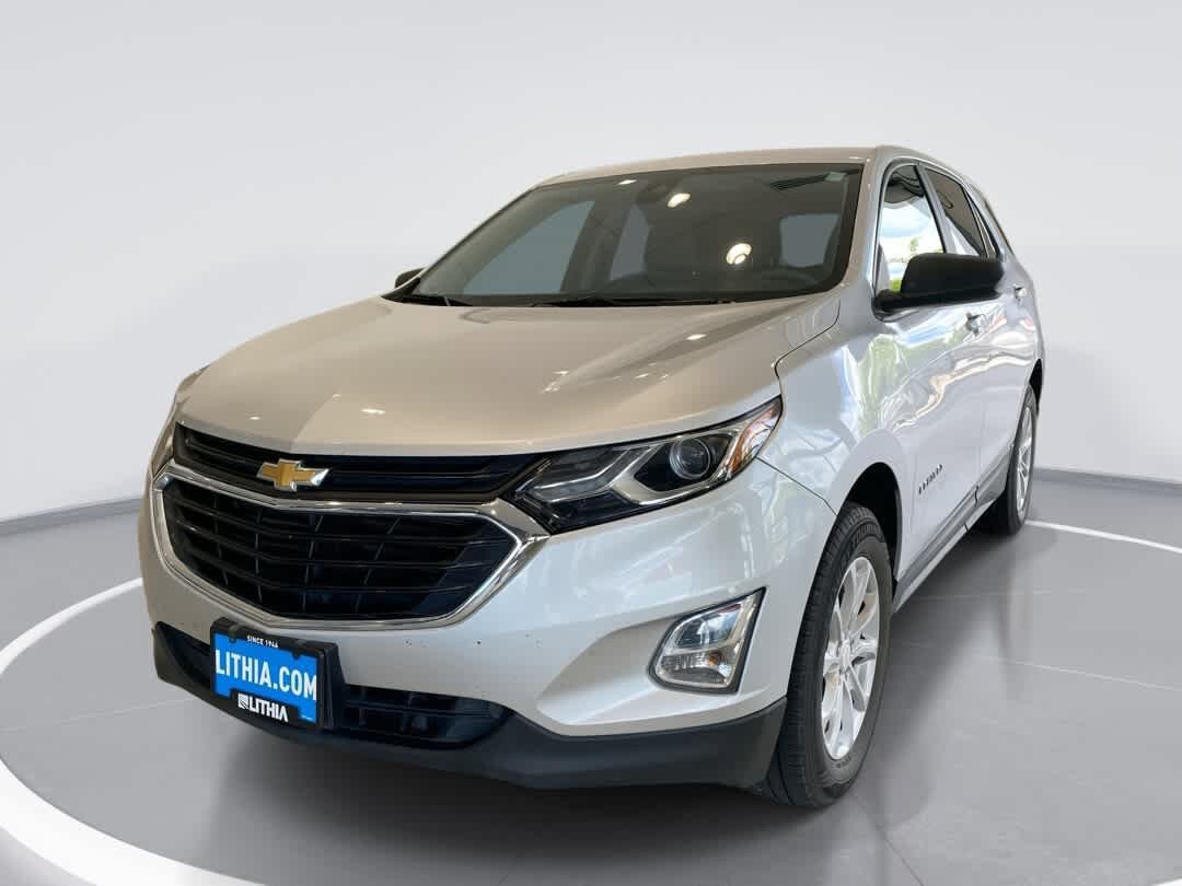 Used 2021 Chevrolet Equinox LS w/ LS Convenience Package AWD/4WD image 1