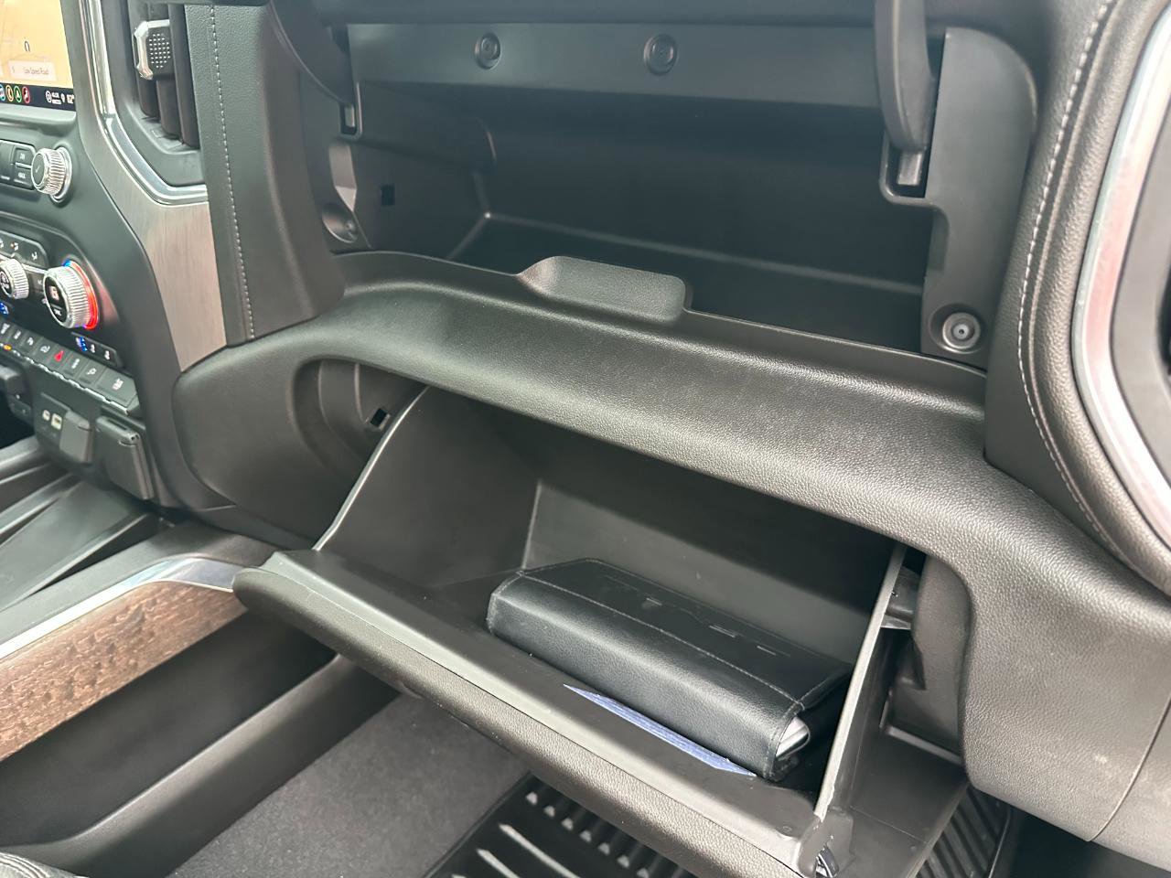 Used 2022 GMC Sierra 3500 Denali image 35