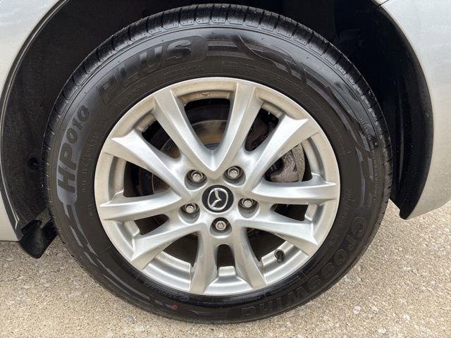 Used 2016 MAZDA MAZDA3 i Grand Touring image 12