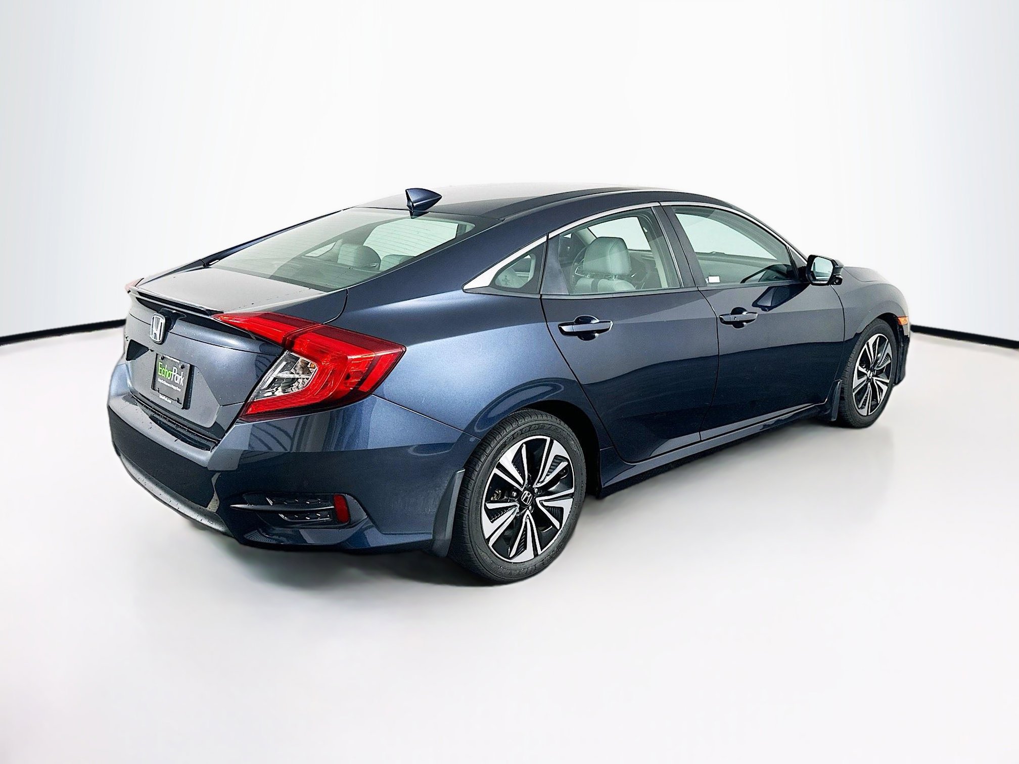 Used 2016 Honda Civic EX-T image 9
