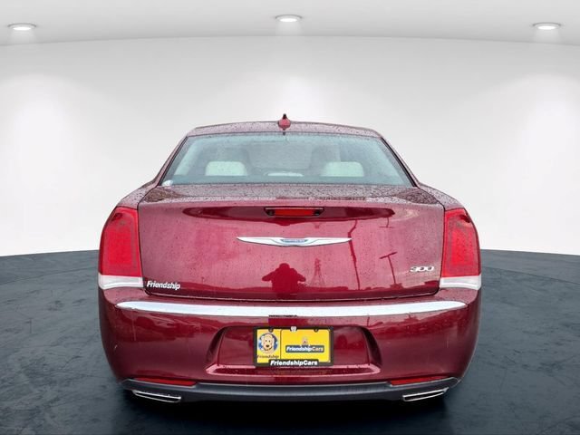 Used 2020 Chrysler 300 Touring L w/ Quick Order Package 2EF RWD image 10